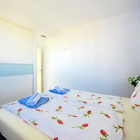 Apartment Royal Punta Prima *